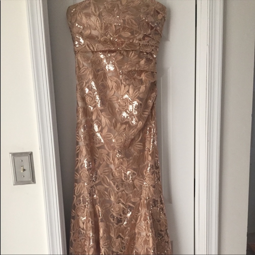 Beautiful gold dress